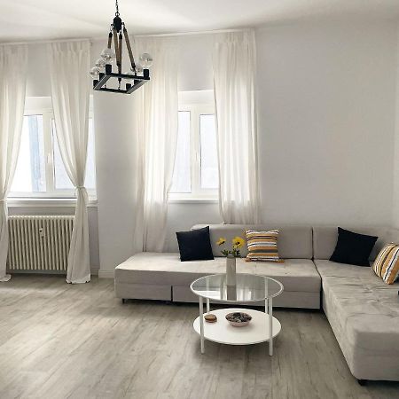 White Apartment Bukurešť Exteriér fotografie
